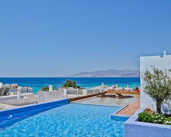 Naxos Island Hotel - Agios Prokopios - Pool