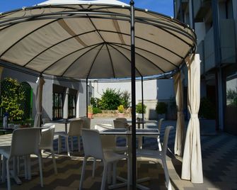Ilga - Collecchio - Patio