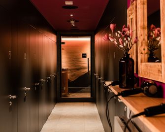 Capsule Hotel - Zurich Airport - Kloten