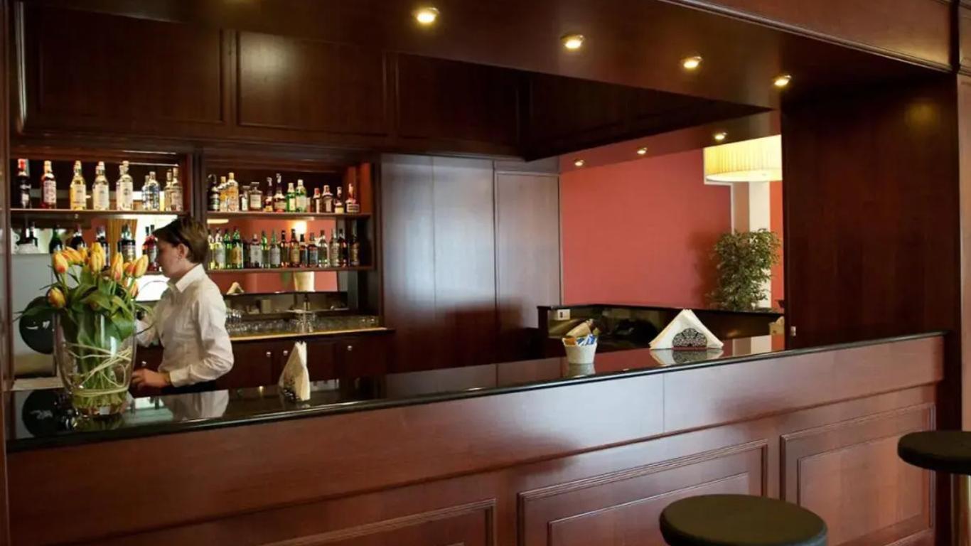 Hotel Maxim