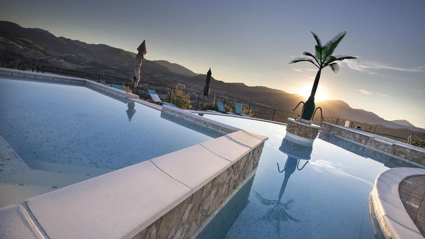 La Castellaia Resort
