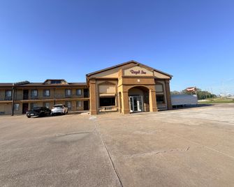 Regal Inn Coffeyville Ks Us 169 - Coffeyville - Building