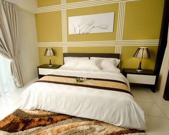 Bayu Marina Resort - Johor Bahru - Bedroom