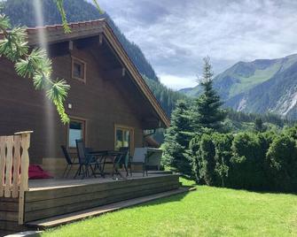 Chalet Finkennest - Neukirchen am Grossvenediger - Binnenhof