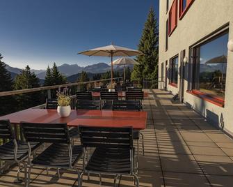 Valbella-Lenzerheide Youth Hostel - Vaz/Obervaz - Balkon