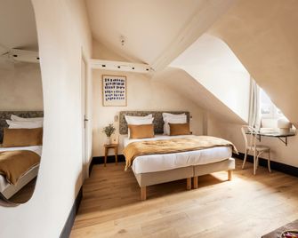 Hôtel de la Gaité - Parijs - Slaapkamer