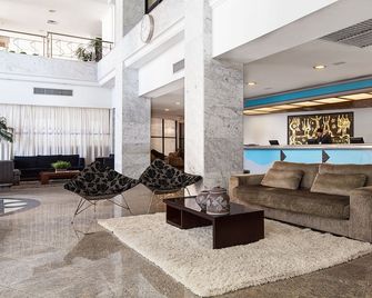 Hotel D'sintra - Balneário Camboriú - Lobby