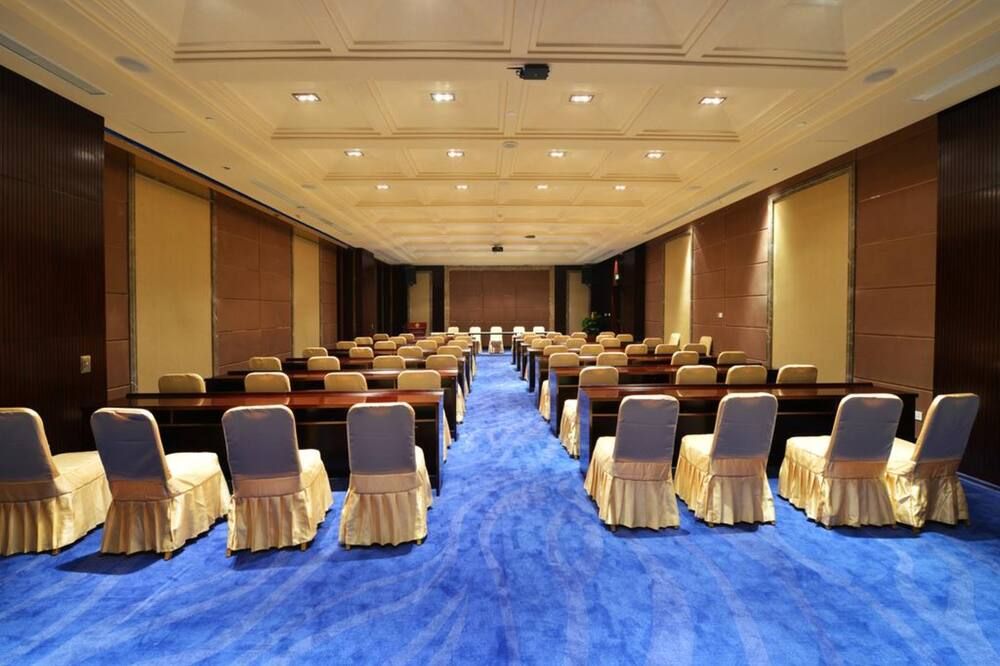 Jinling New Town Hotel Nanjing thumbnail 3