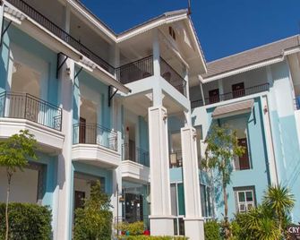 Crystal Palace Hotel Nongkhai - Nong Khai - Gebouw