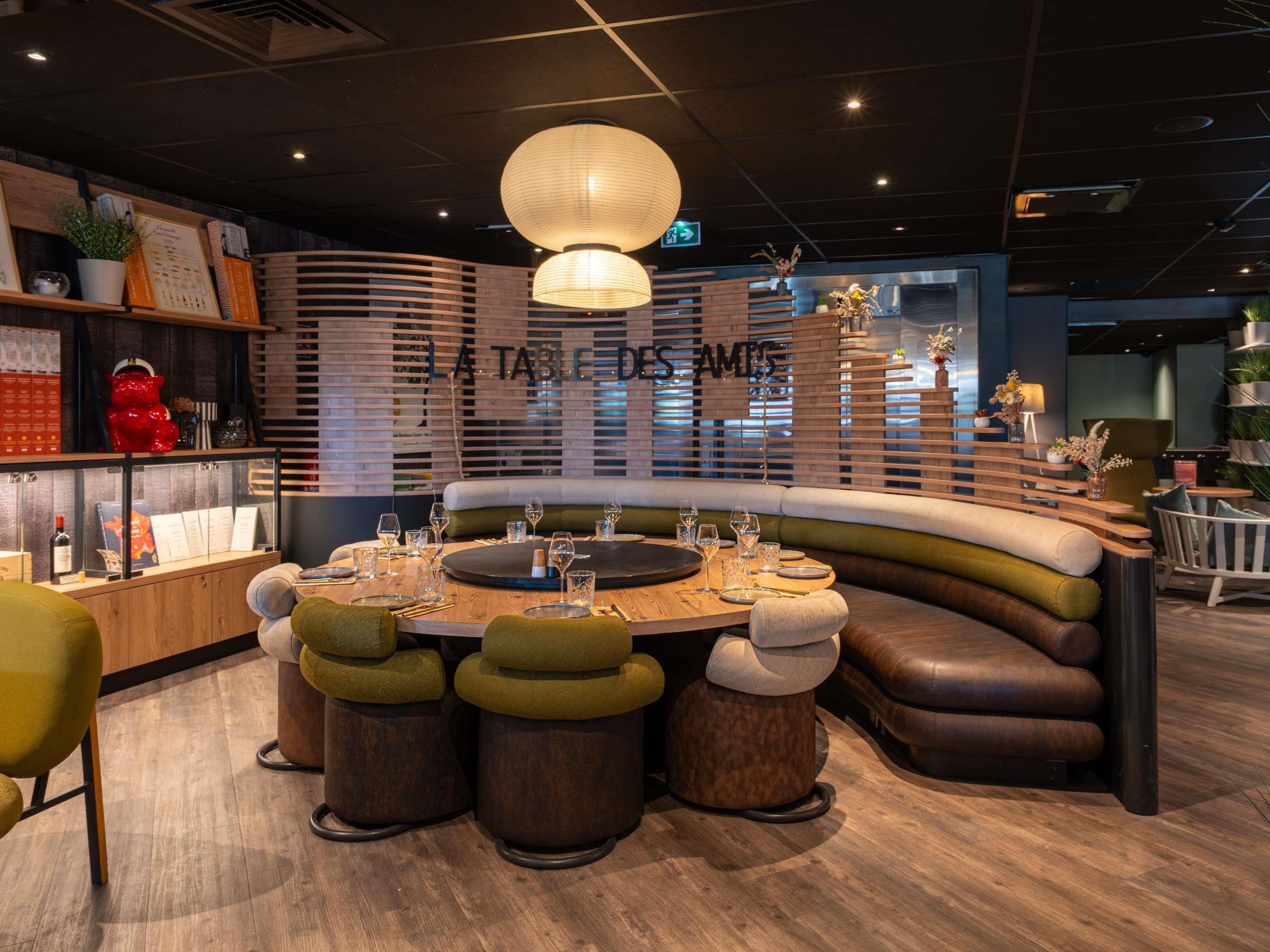 Novotel Bordeaux Centre-Ville - בורדו - טרקלין