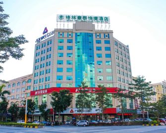 Greentree Inn Yangjiang Xiping Road Bus Terminal Station Express Hotel - Yangjiang - Edificio