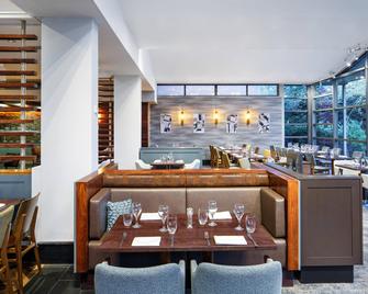Delta Hotels by Marriott Cheltenham Chase - Глоусестер - Ресторан