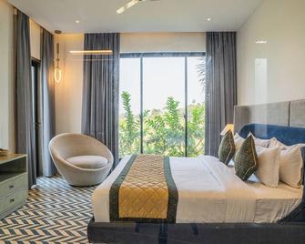 Stunning 5bhk Luxury Villa With Private Pool, Jacuzzi & Lift A1 - Mormugao - Schlafzimmer