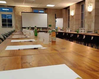 Domaine Ferme Sainte Anne - Langres - Sala riunioni