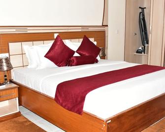 Empolos Hotel Nakuru - Nakuru - Slaapkamer