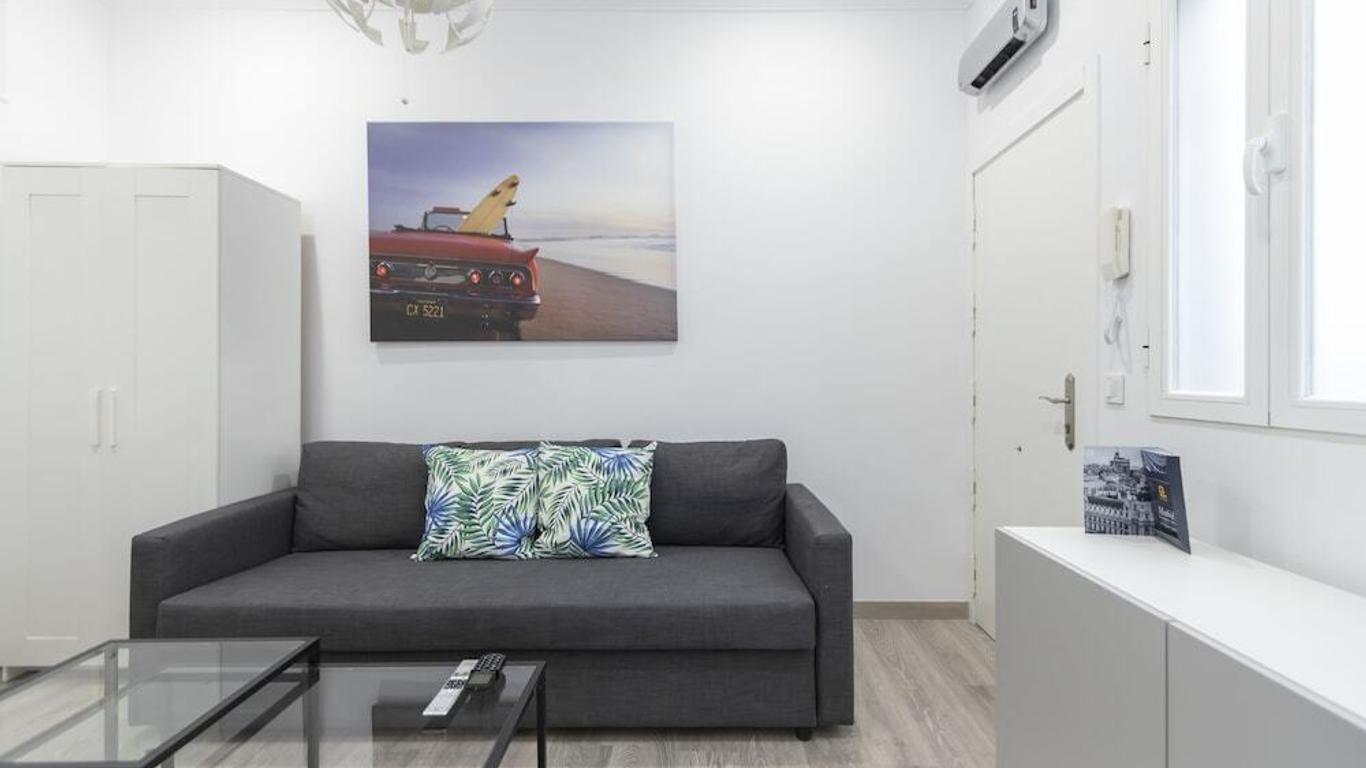 Rodas Apartment