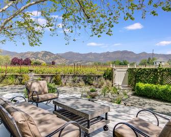 Chateau de Vie - Calistoga