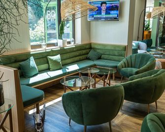 ميركيور نيور ماريه بواتفين - نيور - ردهة