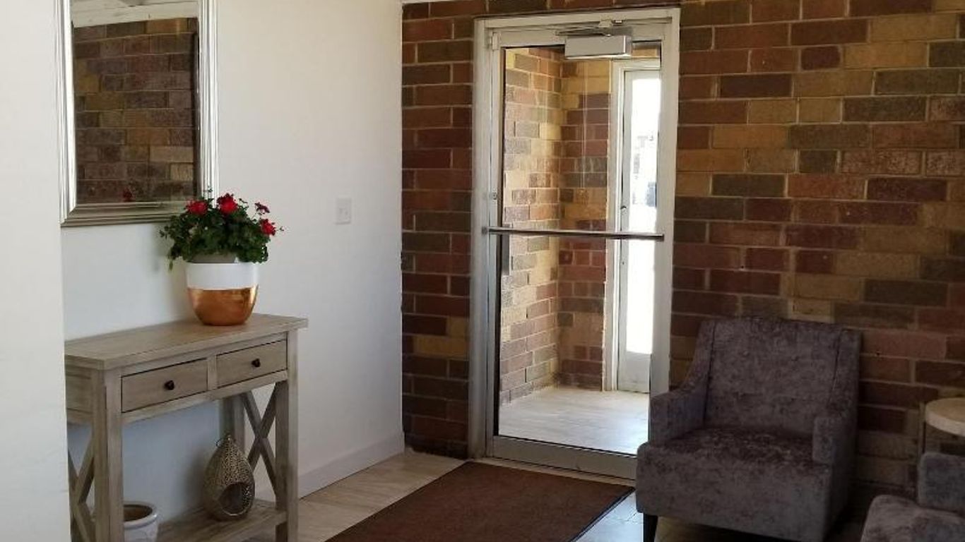 ไบรซ์ อัพท็อป ลอดจ์