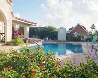 Jackson Breezy Vacation and Venue Rental Barbados - St. Michael - Pool