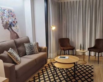 Cíes Luxury Suitel Lily Rodsen - Love your Stay - Vigo - Stue