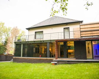 Buenas Noches - Seraing - Edificio