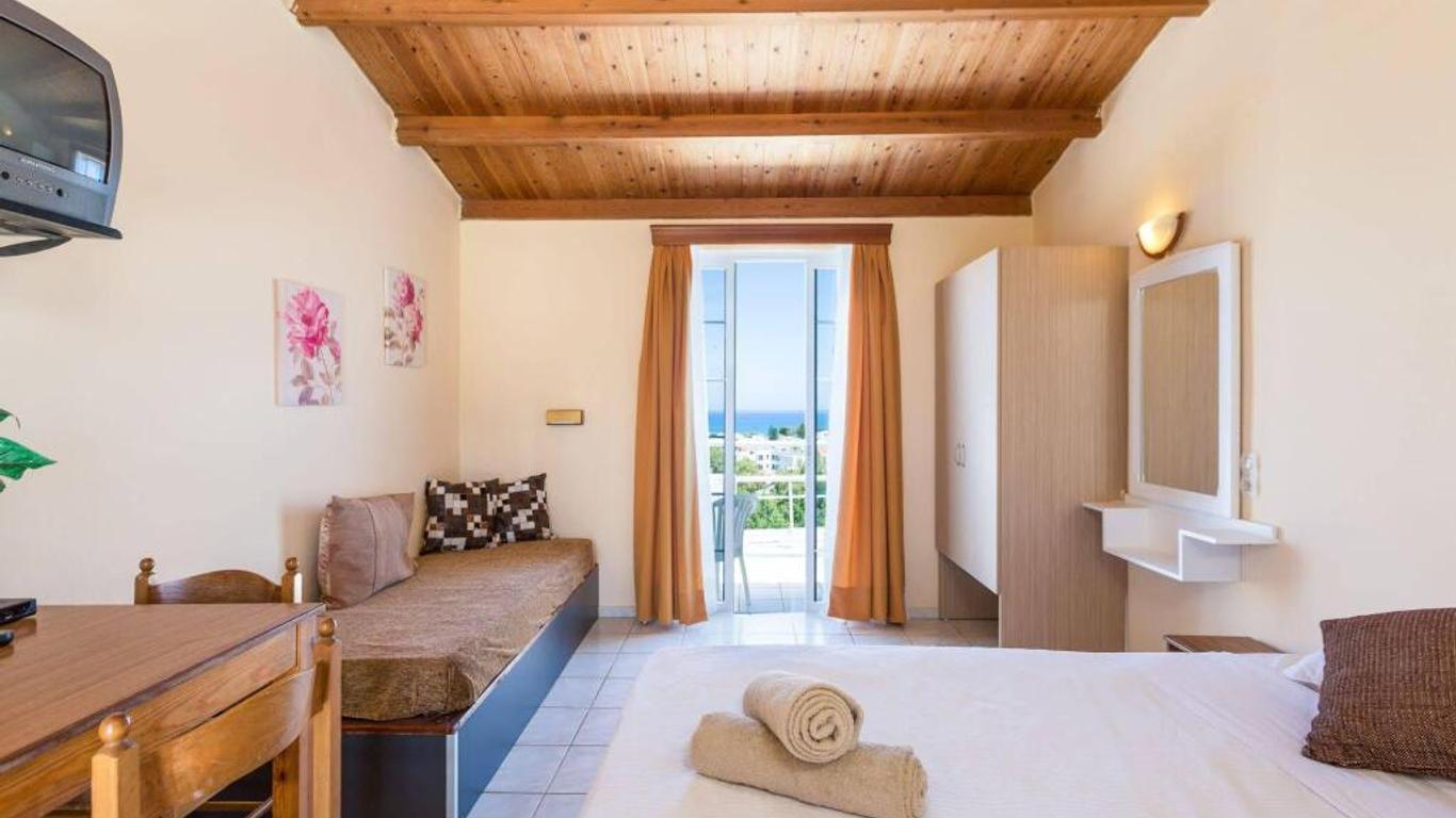 Castello Bianco Aparthotel