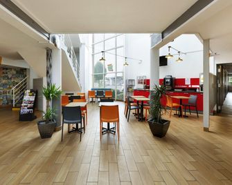 Hôtel F1 Reims Tinqueux - Tinqueux - Comedor