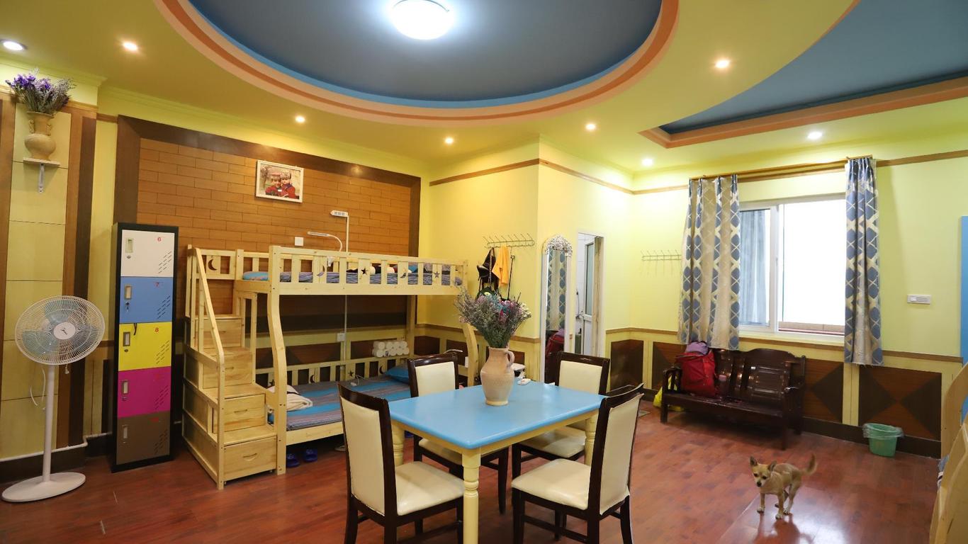 Kashi Maitian Youth Hostel