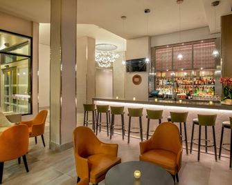 Four Points by Sheraton Midtown - Times Square - ניו יורק - בר