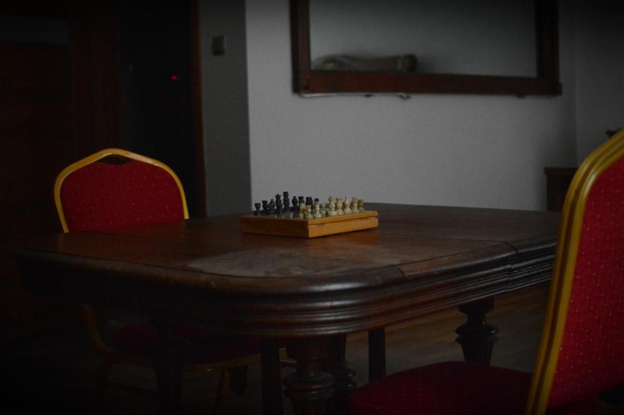 Łódzki Pałacyk - Palace Rooms thumbnail 2