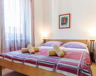 Art Apartments Vrsar - Vrsar - Bedroom