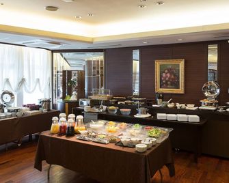 Rihga Hotel Zest Takamatsu - Takamatsu - Buffet