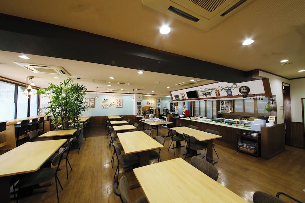 كانتري هوتل تاكاياما