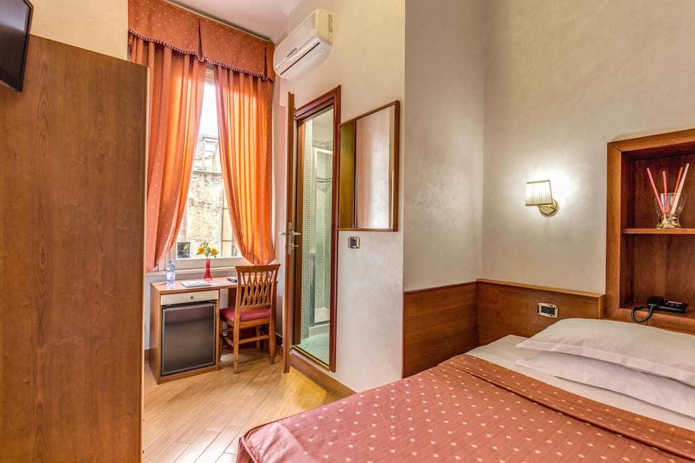 أفيتاكاميري سنترو كافور