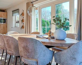 4 Bedroom Pet Friendly Home In Paasloo - Paasloo - Comedor