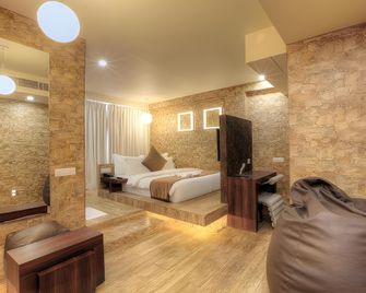 Hotel El Dorado - Ahmedabad - Slaapkamer