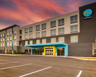 Tru by Hilton Leland Wilmington - Leland - Building