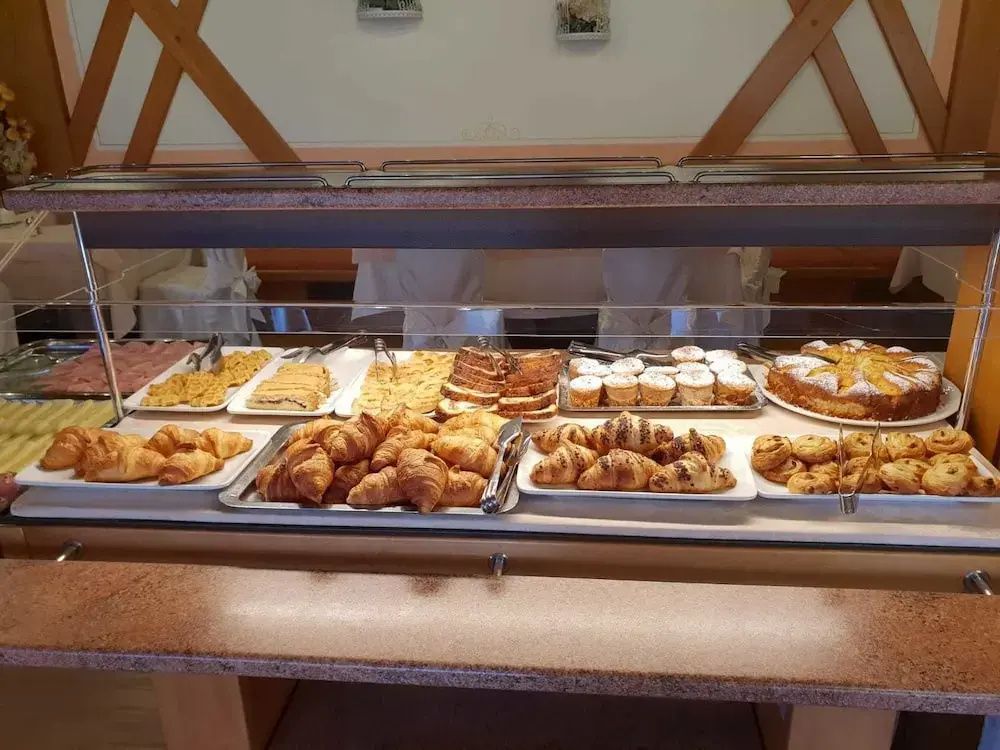 Hotel Belvedere Srl - Fai della paganella - Buffet