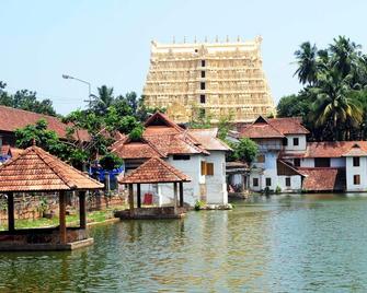 Ranga Maalika - The Heritage Spiritual Retreat - Thiruvananthapuram - Gebäude
