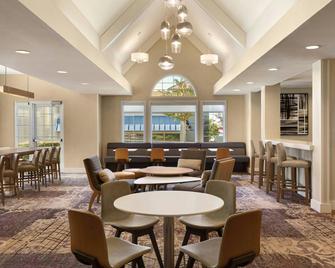 Residence Inn Sacramento Folsom - Folsom - Lounge