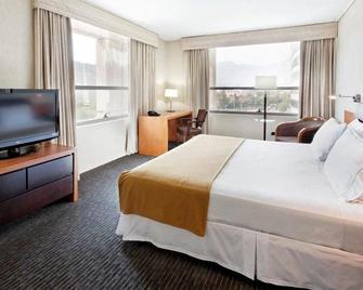 Holiday Inn Express Santiago Las Condes - Santiago - Bedroom