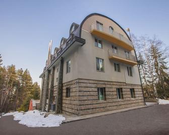 Family Hotel Saint George - Sofia - Gebouw