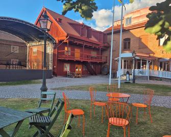 Garvaren boendet mitt i gamla stan i Eksjö - Eksjo - Innenhof