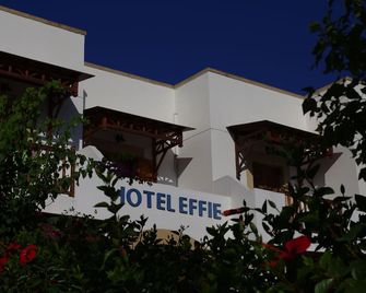 Effie Hotel - Skala - Edificio