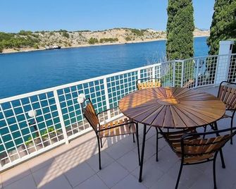 Villa Riva - Omisalj - Balcony
