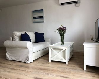 Vilamarlux II - Vilassar de Mar - Obývací pokoj