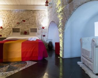L'Angolo di Gaudì - Putignano - Bedroom