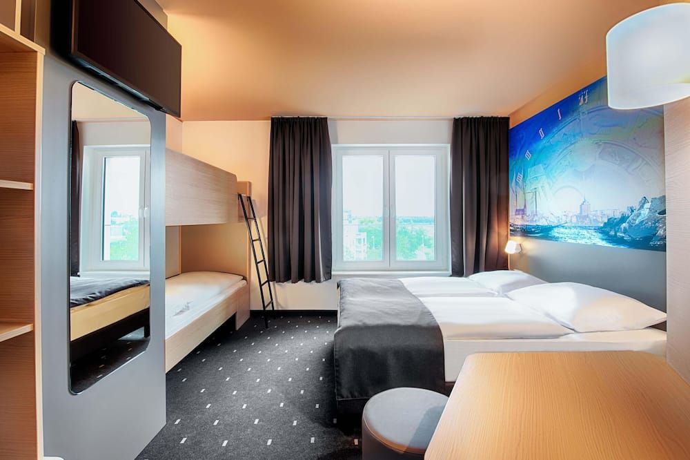 بي آند بي هوتول روستوك هافين - روستوك - غرفة نوم