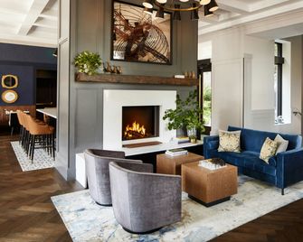 The Whitney Hotel - Boston - Lobby